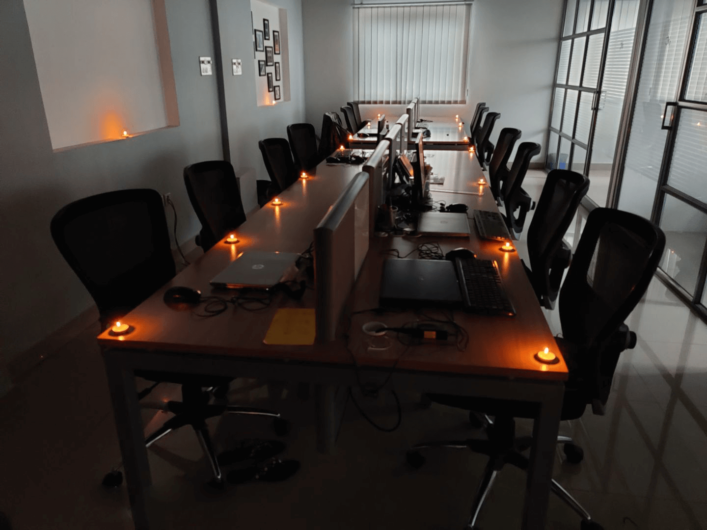 About us - Digital Corsel About us - Digital Corsel